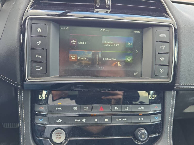 2018 Jaguar F-PACE S