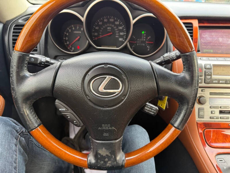 2003 Lexus SC 430