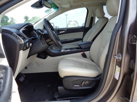 2019 Ford Edge Titanium