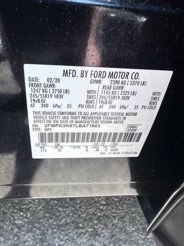 2020 Ford Edge Titanium