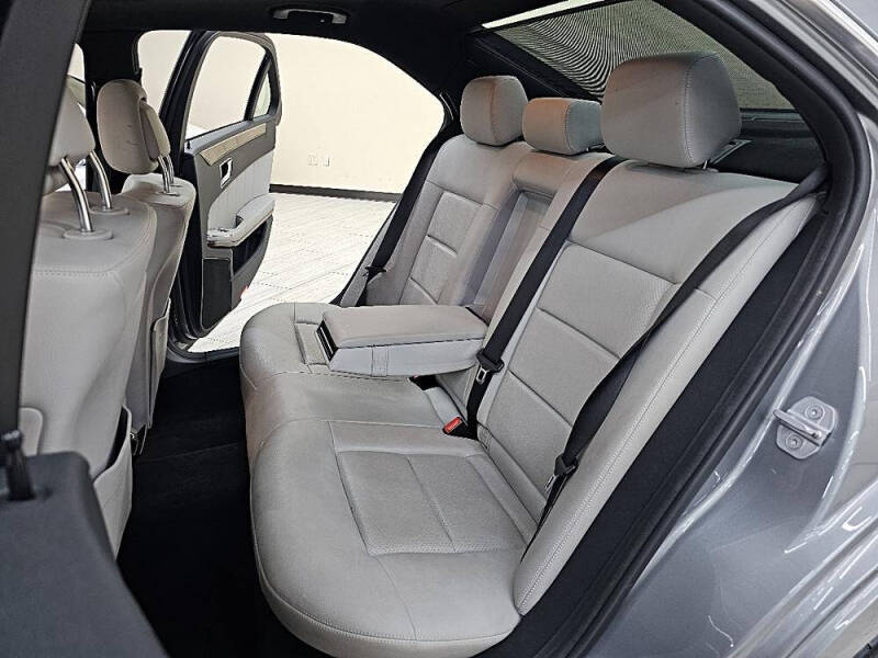 2010 Mercedes-Benz E-Class