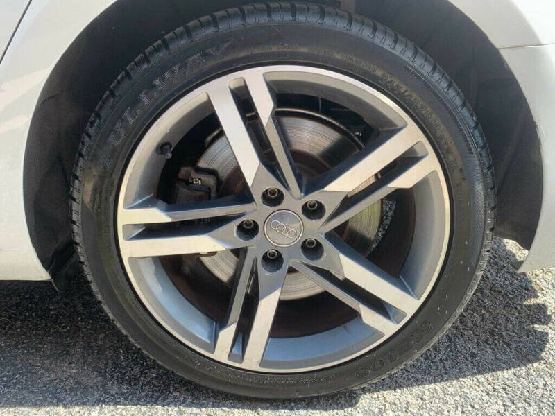 2017 Audi A4 2.0T Premium Plus