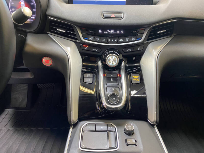 2025 Acura TLX w/Tech