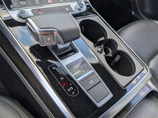 2025 Audi Q7 quattro Premium Plus 45 TFSI