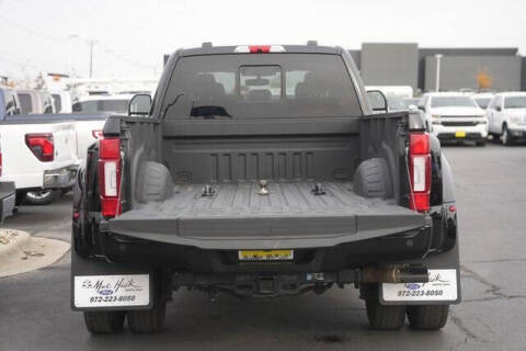 2022 Ford F-450 Super Duty Platinum