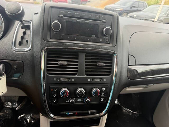2014 Dodge Grand Caravan SE