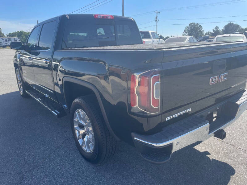 2018 GMC Sierra 1500 SLT