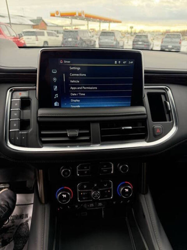 2022 Chevrolet Suburban High Country