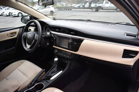 2015 Toyota Corolla LE