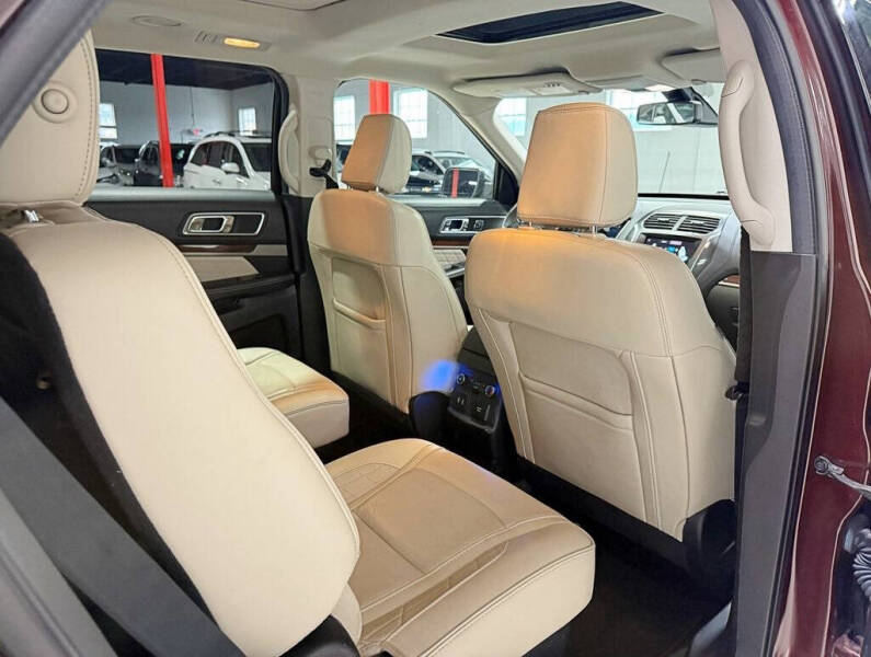 2018 Ford Explorer Platinum