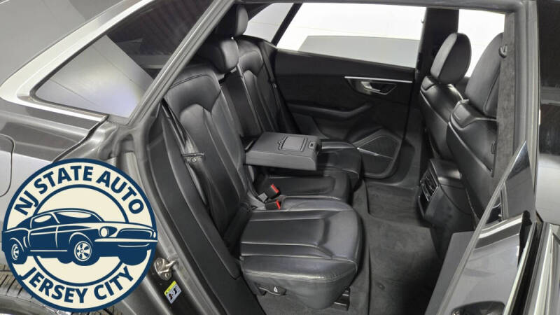 2019 Audi Q8 quattro Prestige 55 TFSI