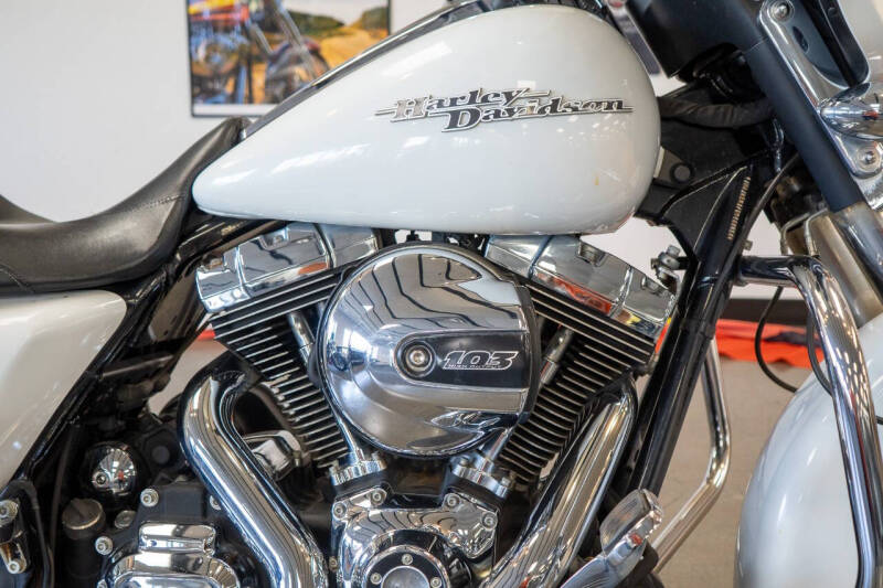 2016 Harley-Davidson Street Glide