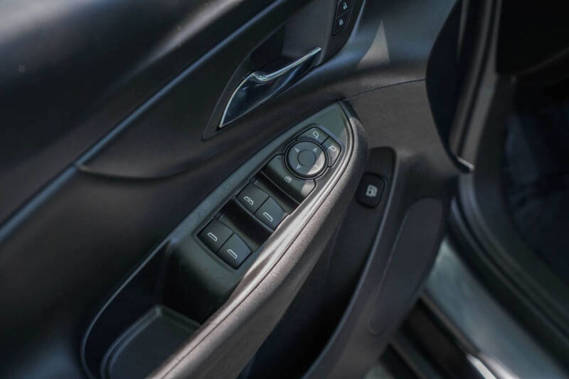 2018 Chevrolet Volt LT