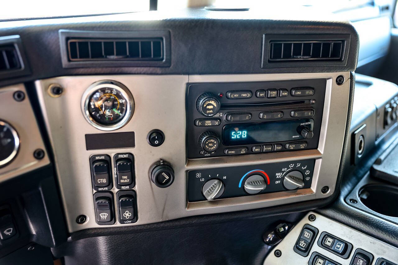 2004 HUMMER H1 90