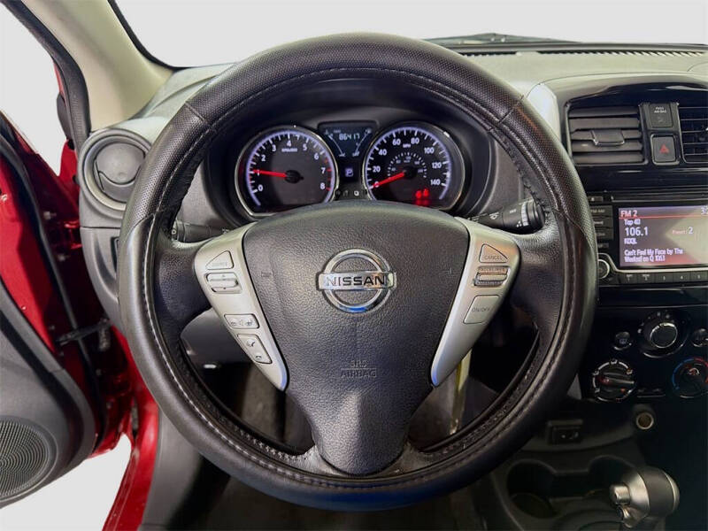 2017 Nissan Versa 1.6 SV