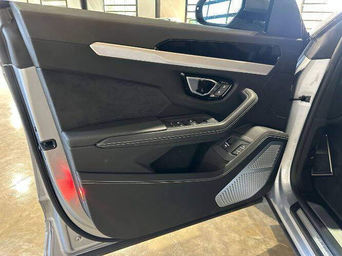 2019 Lamborghini Urus