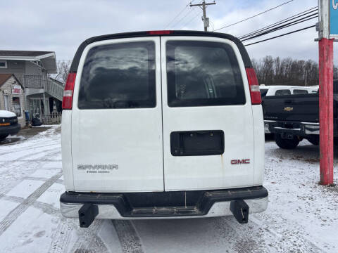 2018 GMC Savana 2500