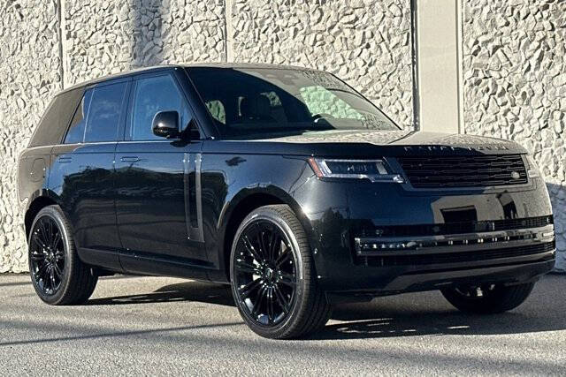 2025 Land Rover Range Rover P530 SE