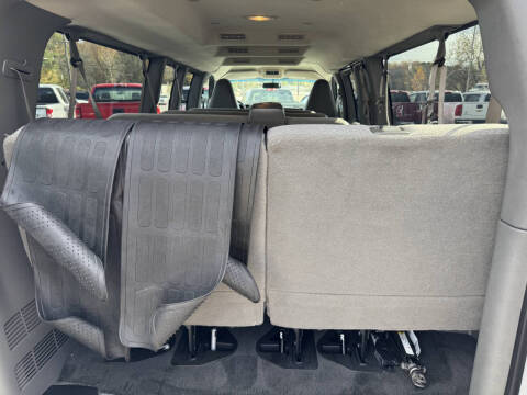 2017 Chevrolet Express LT 3500