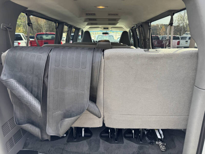 2017 Chevrolet Express LT 3500