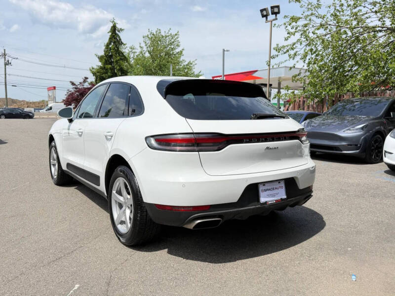 2020 Porsche Macan