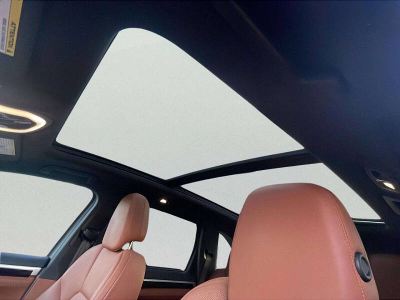 2016 Porsche Cayenne S E-Hybrid