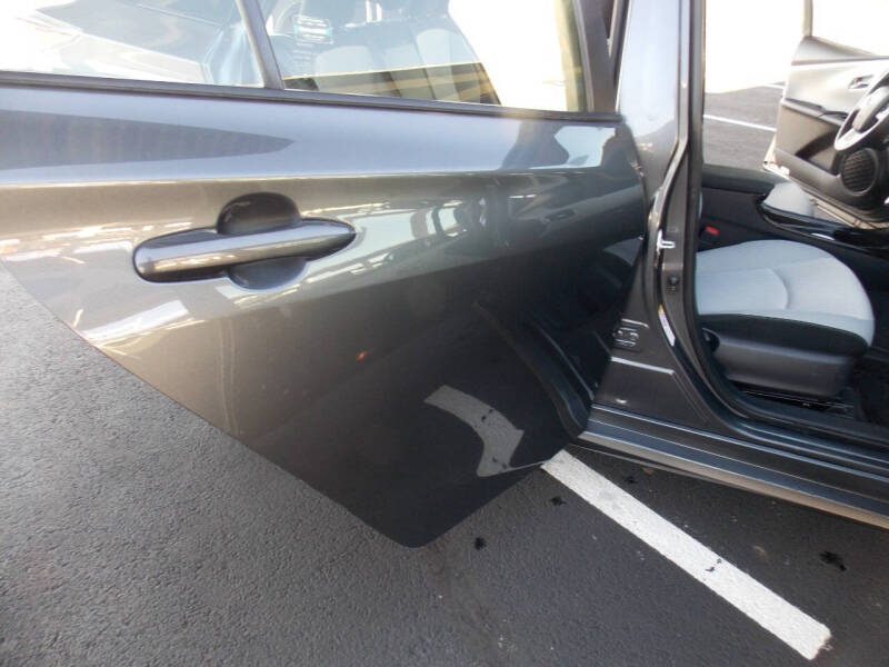 2018 Toyota Prius Three