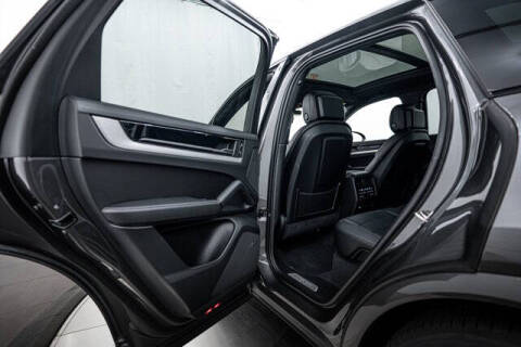 2025 Porsche Cayenne E-Hybrid