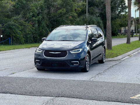 2021 Chrysler Pacifica Hybrid Touring