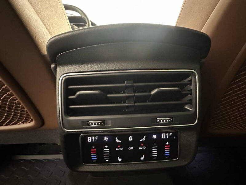 2022 Audi Q8 quattro Prestige 55 TFSI