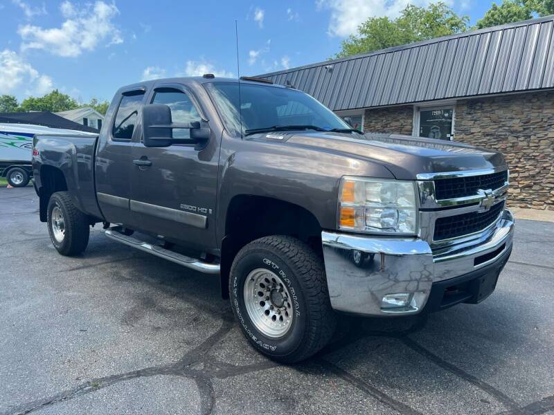 2007 Chevrolet Silverado 2500HD for sale at Approved Motors in Dillonvale OH