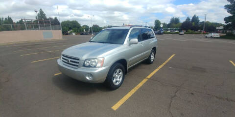 2001 Toyota Highlander for sale at Bates Car Company in Salem OR