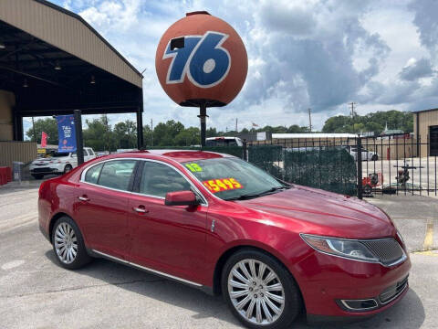 2013 Lincoln MKS