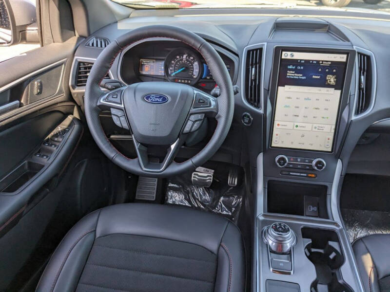 2024 Ford Edge ST-Line