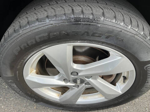 2020 Audi Q3 quattro Premium 45 TFSI