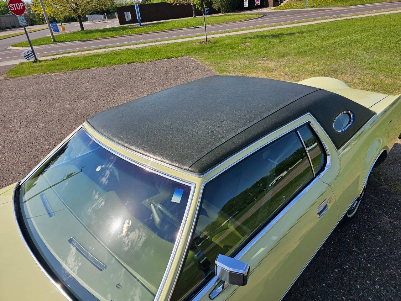 1975 Lincoln Continental 97