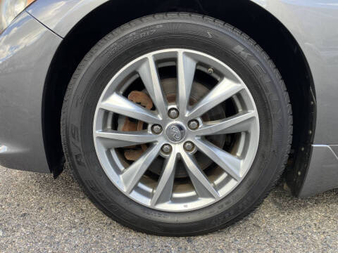 2015 Infiniti Q50 Premium