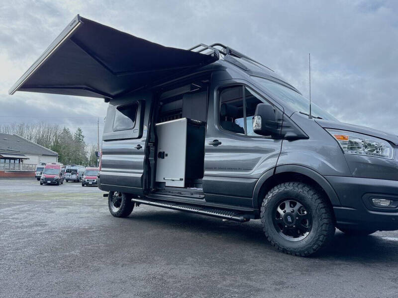 2024 Ford Transit