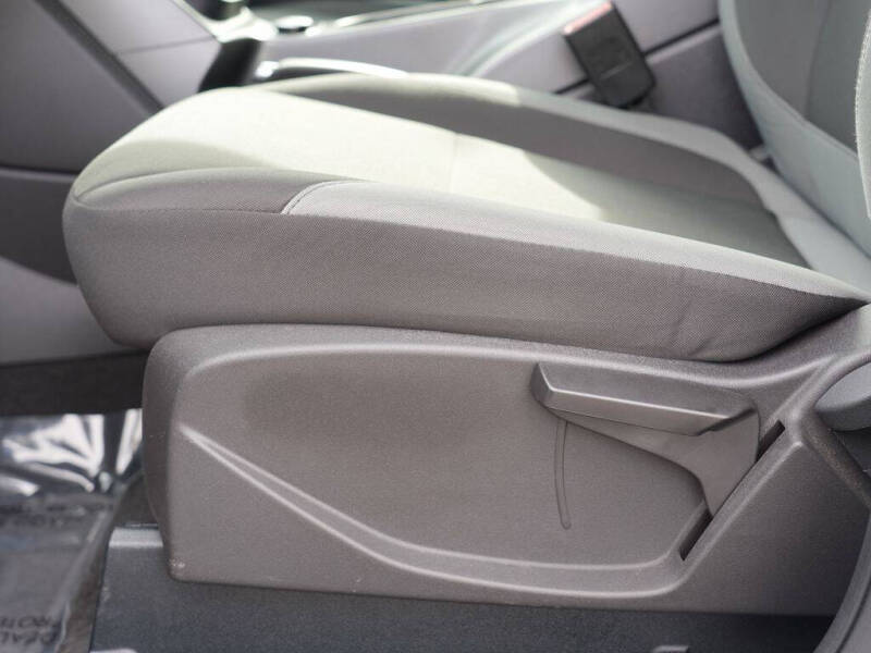 2016 Ford Escape S
