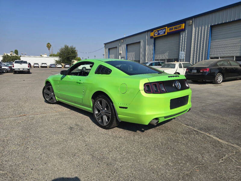 2013 Ford Mustang V6