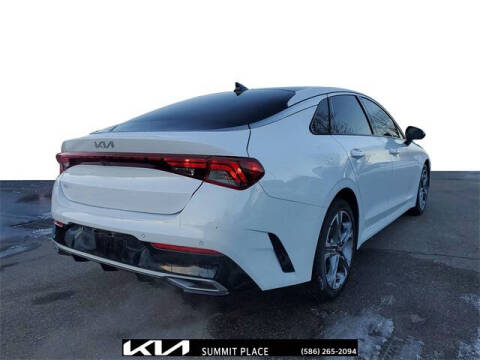 2023 Kia K5 EX