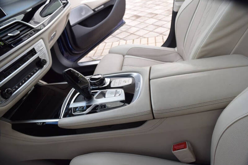 2017 BMW 7 Series ALPINA B7 xDrive