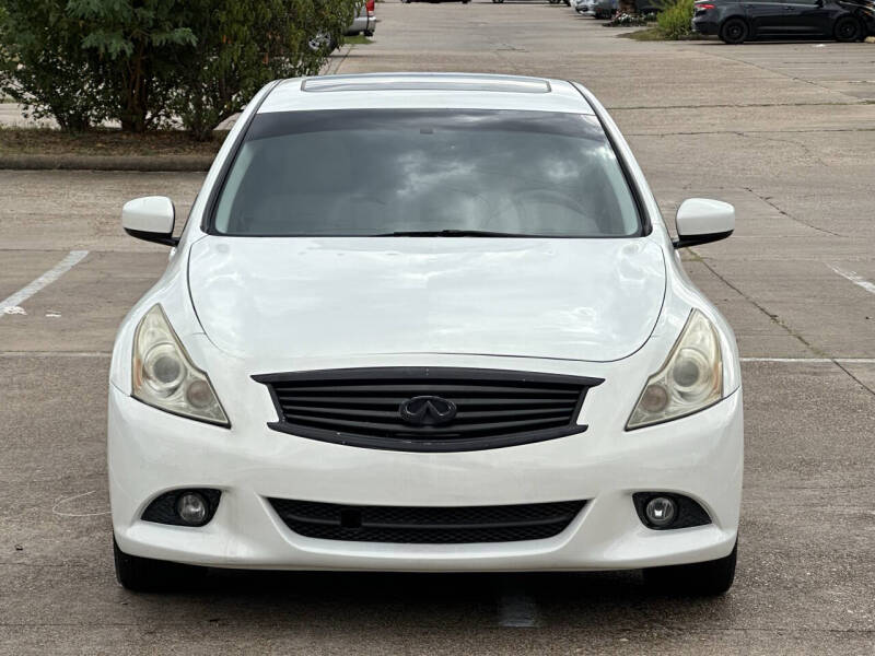 2011 Infiniti G37 Sedan x Sport Appearance Edition