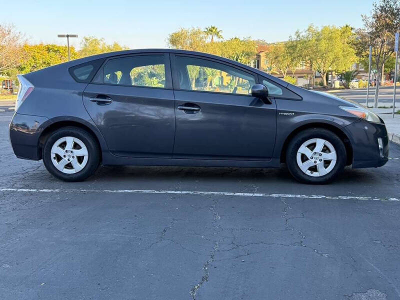 2011 Toyota Prius Two