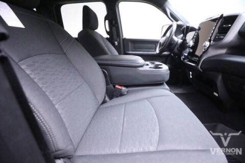 2026 RAM 2500 Black Express