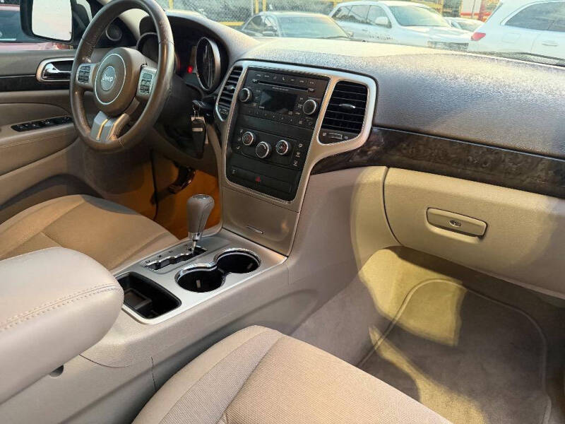 2012 Jeep Grand Cherokee Laredo