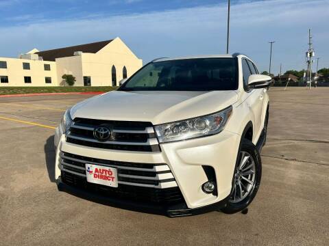 2019 Toyota Highlander for sale at AUTO DIRECT Bellaire in Houston TX