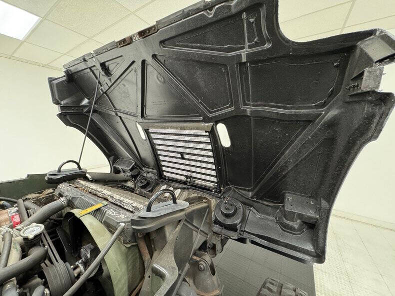 1989 AM General Hummer