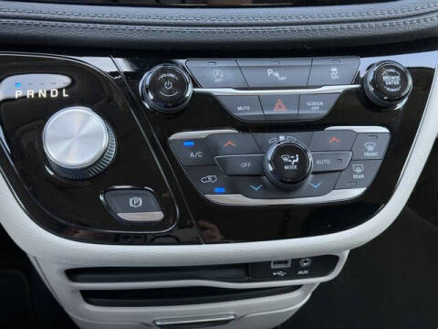 2020 Chrysler Pacifica Limited