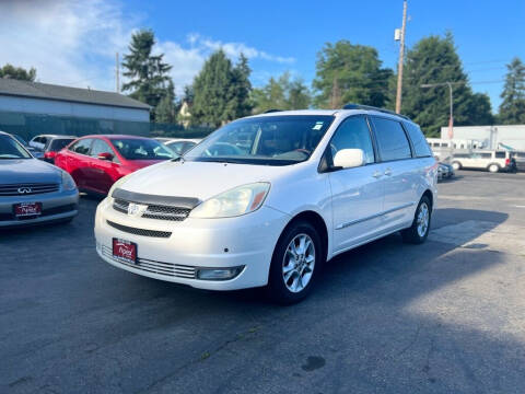 2004 Toyota Sienna for sale at Apex Motors Inc. in Tacoma WA
